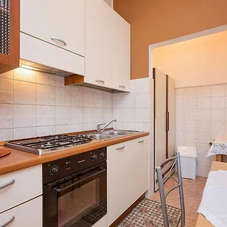 Vikendica House Parenzana