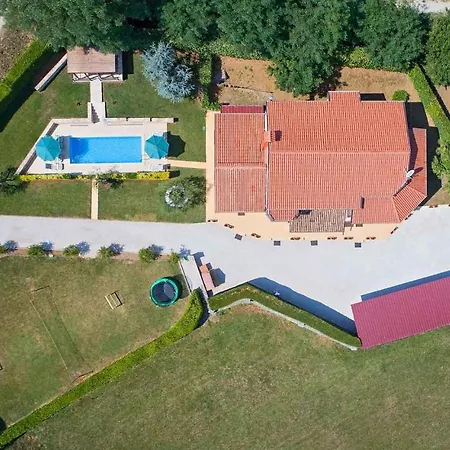 House Parenzana