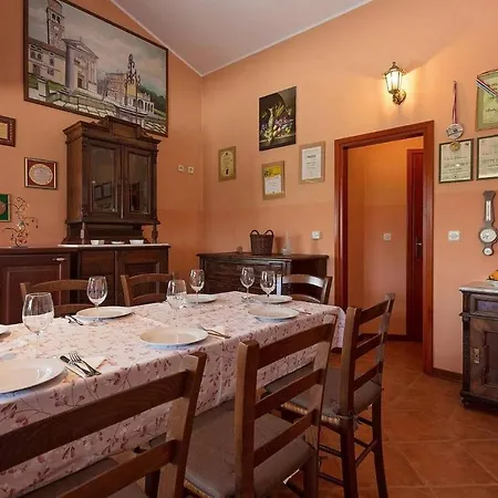 House Parenzana Vikendica