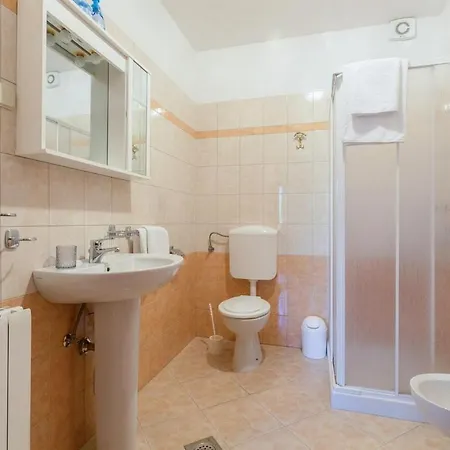 Vikendica House Parenzana Vizinada